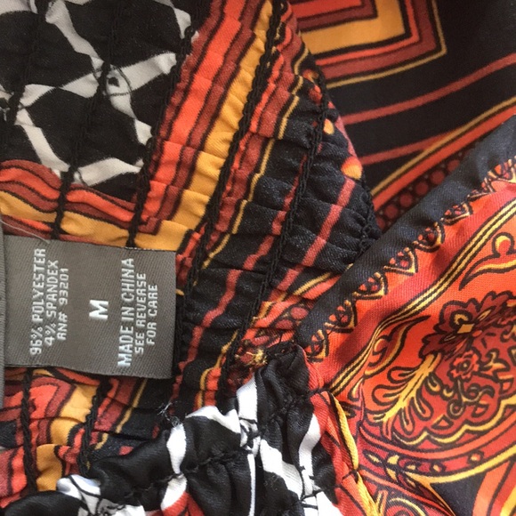 Elegant halter top - Picture 7 of 7